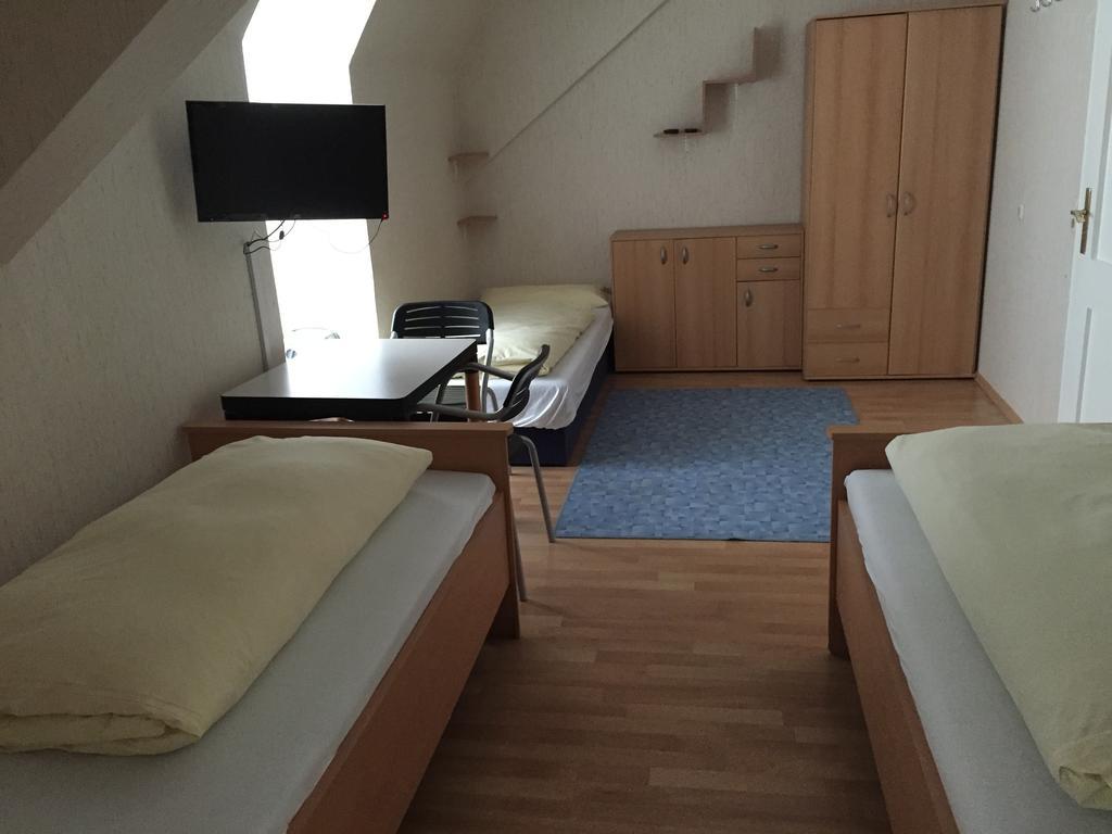 Jugendhotel Nuernberg Pokoj fotografie